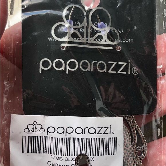 NIP wire earrings faux turquoise silvertone teardrop scroll design - Picture 4 of 5